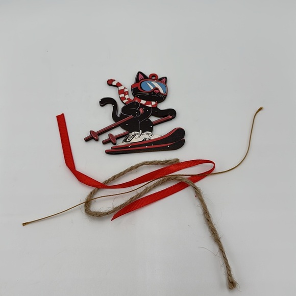 Black Cat Skiing Ornament – Winter Holiday Decor - Picture 4 of 4